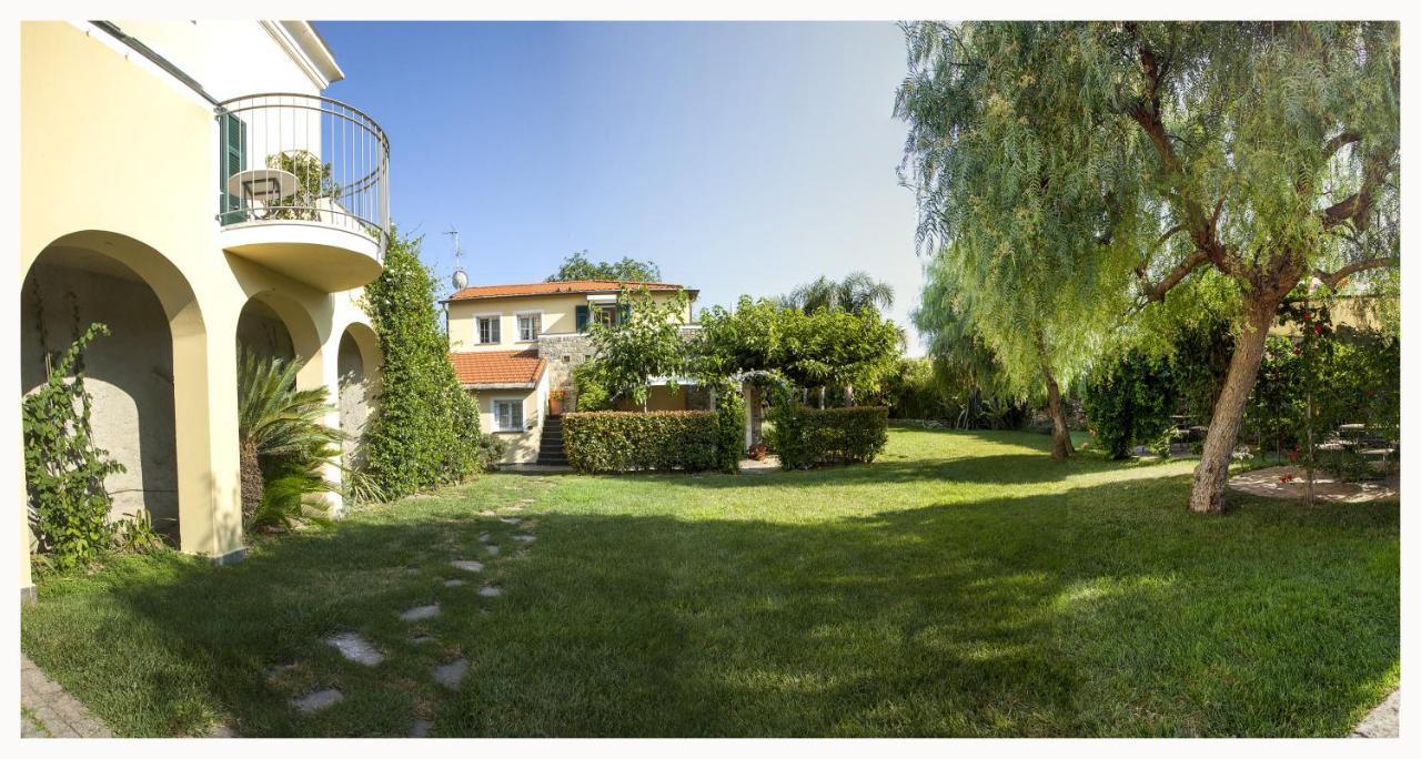 אימפריה Casa Vacanze Nel Giardino Di Renzo מראה חיצוני תמונה